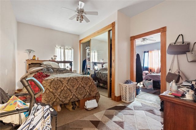 245-247 Natchez St, Mt Washington, PA 15211