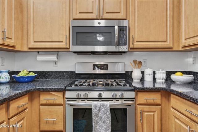 19220 N 138th Avenue, Sun City West, AZ 85375