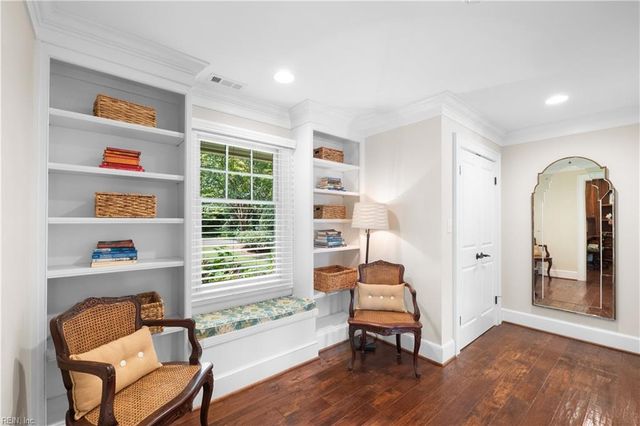 1832 N Alanton DR, Virginia Beach, VA 23454