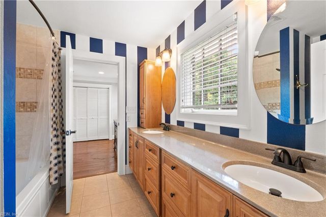 1832 N Alanton DR, Virginia Beach, VA 23454