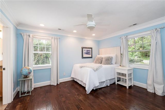 1832 N Alanton DR, Virginia Beach, VA 23454