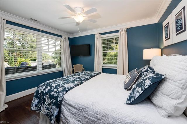 1832 N Alanton DR, Virginia Beach, VA 23454