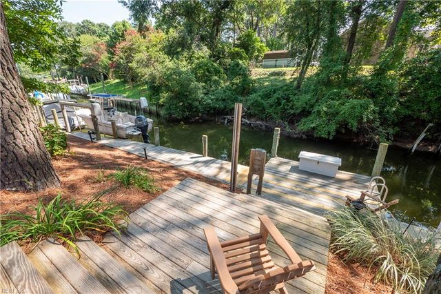 1832 N Alanton DR, Virginia Beach, VA 23454