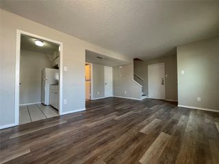 2619 Ektom DR C, Austin, TX 78745