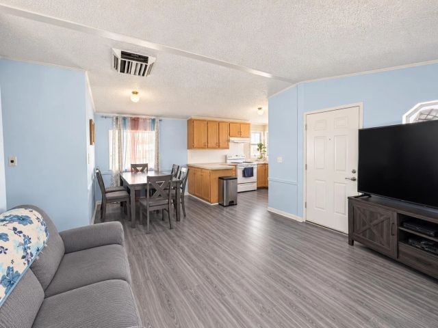 17705 S. Western Ave 41, Gardena, CA 90248