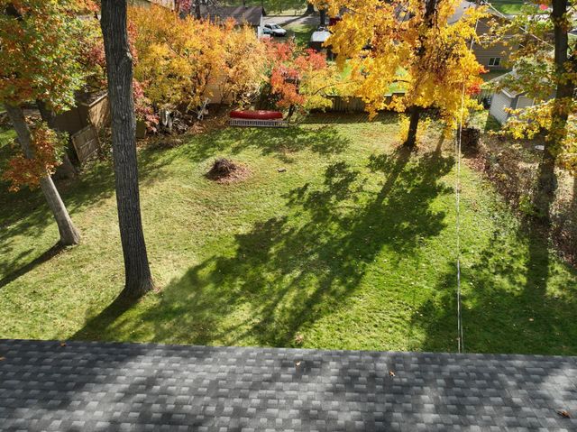 932 11th Avenue SE, Forest Lake, MN 55025