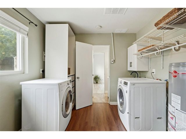9051 Lilly Ct, Thornton, CO 80229
