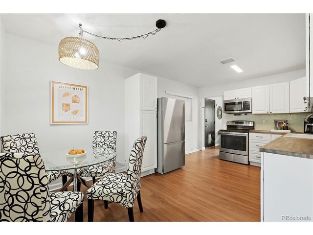 9051 Lilly Ct, Thornton, CO 80229