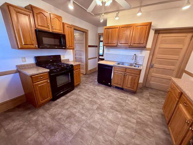 1307 S 15th STREET, Sheboygan, WI 53081