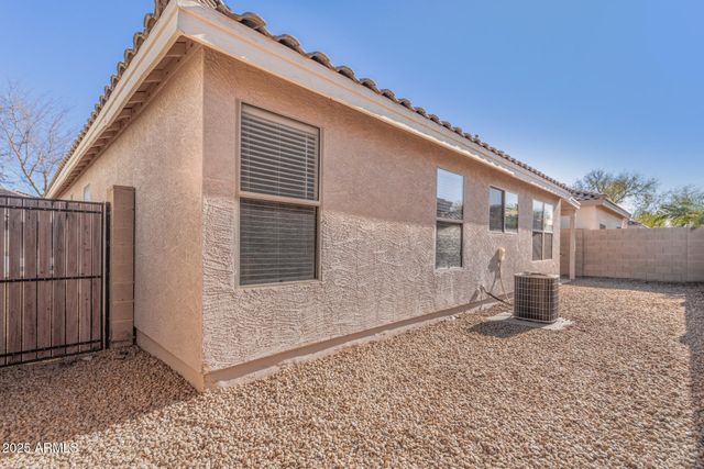 665 E WINCHESTER Way, Chandler, AZ 85286