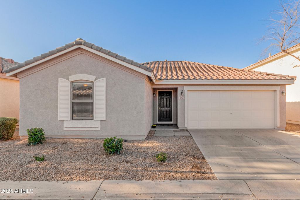 665 E WINCHESTER Way, Chandler, AZ 85286