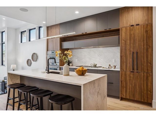 2824 Vallejo St, Denver, CO 80211