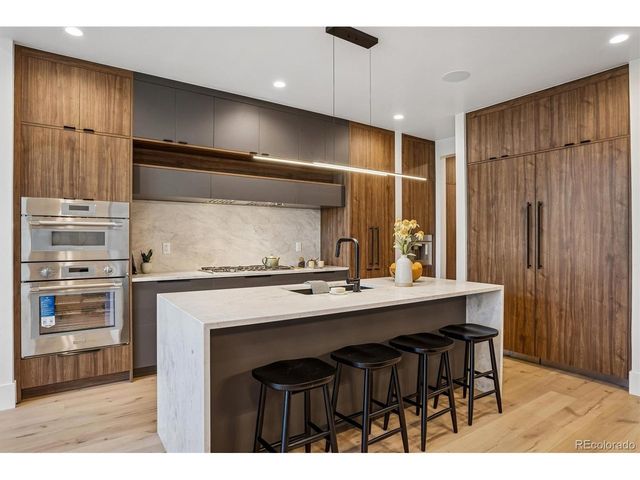 2824 Vallejo St, Denver, CO 80211