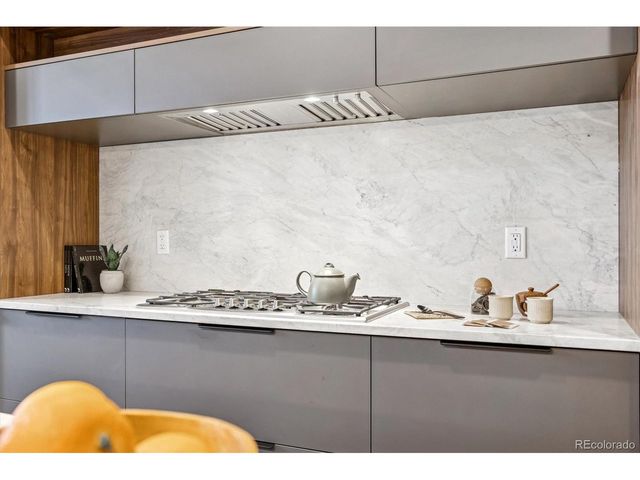 2824 Vallejo St, Denver, CO 80211