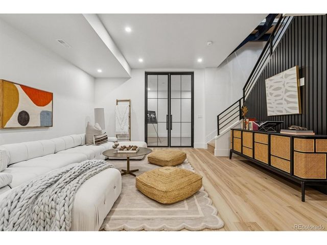 2824 Vallejo St, Denver, CO 80211