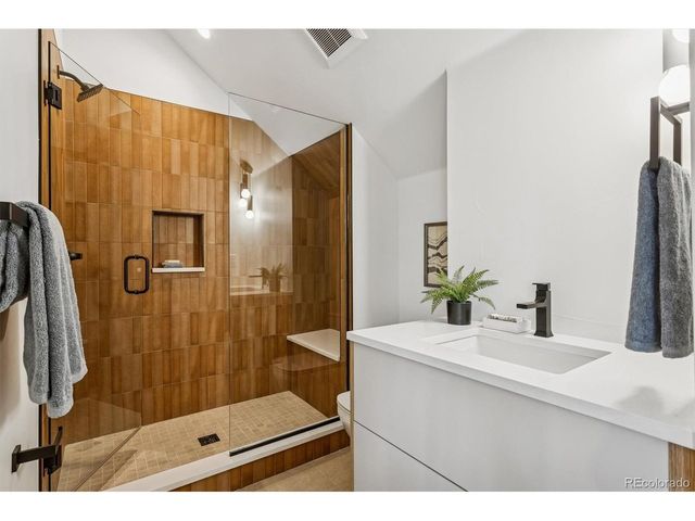 2824 Vallejo St, Denver, CO 80211