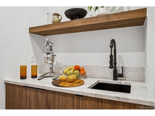 2824 Vallejo St, Denver, CO 80211