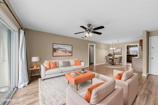 4915 BAYMEADOWS Road 3C, Jacksonville, FL 32217