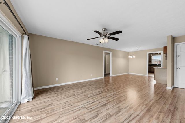 4915 BAYMEADOWS Road 3C, Jacksonville, FL 32217