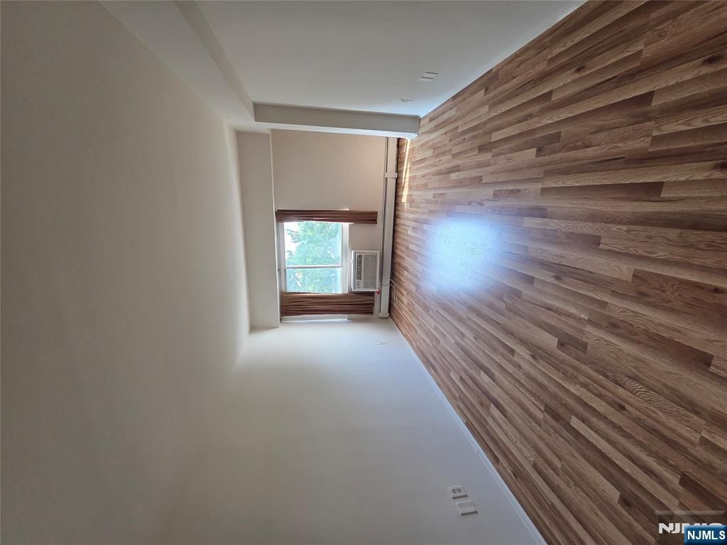 333 Grand Avenue 3J, Palisades Park, NJ 07650