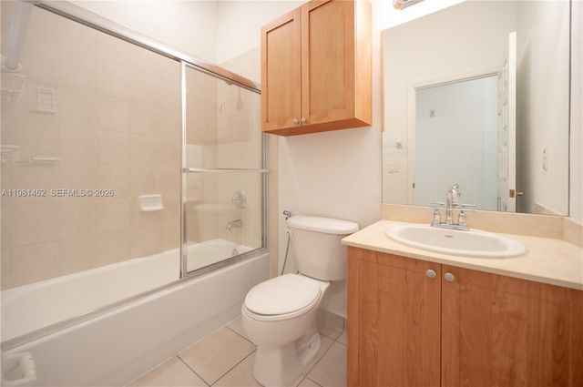 10885 NW 89th Ter 211, Doral, FL 33178