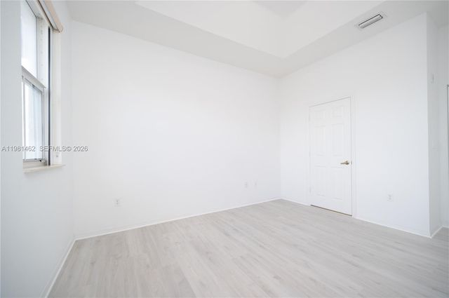 10885 NW 89th Ter 211, Doral, FL 33178