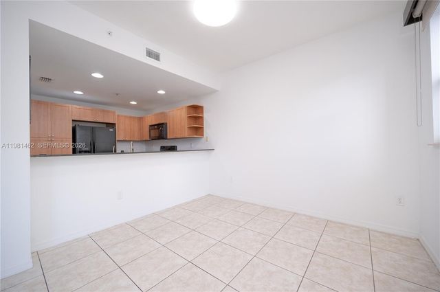 10885 NW 89th Ter 211, Doral, FL 33178