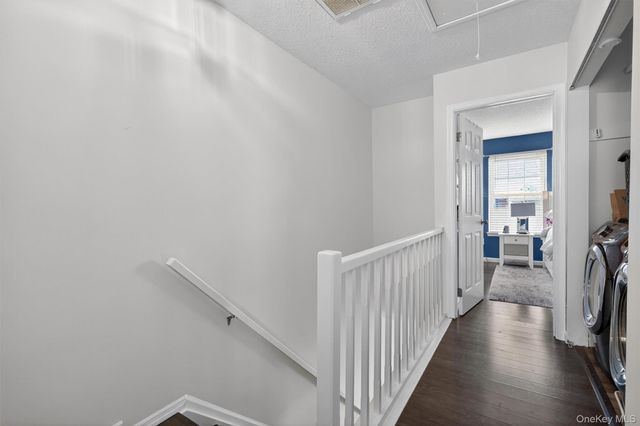 12 Brook Drive, Washingtonville, NY 10992