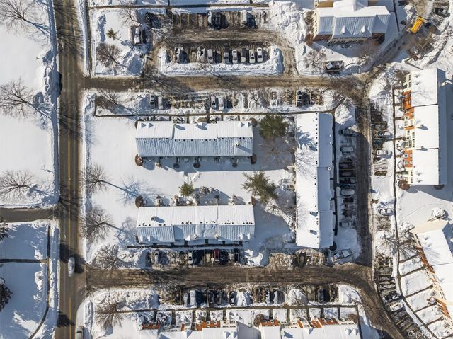 12 Brook Drive, Washingtonville, NY 10992