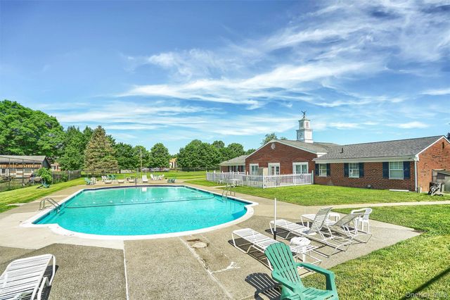 12 Brook Drive, Washingtonville, NY 10992