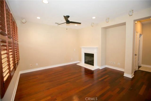 129 Chantilly, Irvine, CA 92620