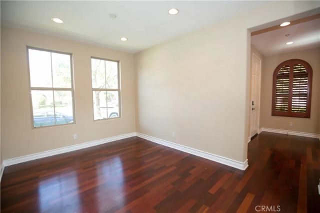 129 Chantilly, Irvine, CA 92620