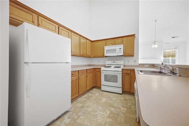 528 Camry Circle, Dallas, GA 30157