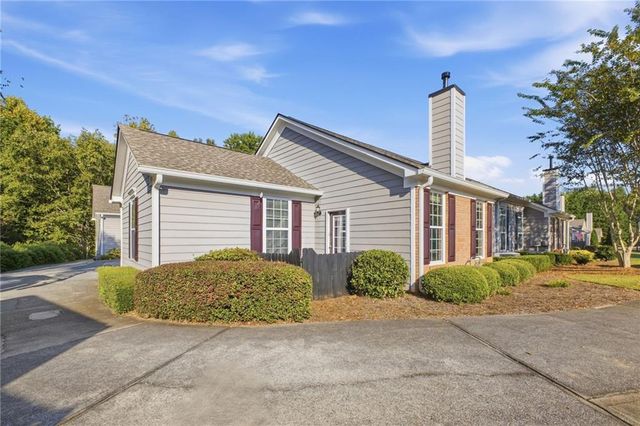 528 Camry Circle, Dallas, GA 30157