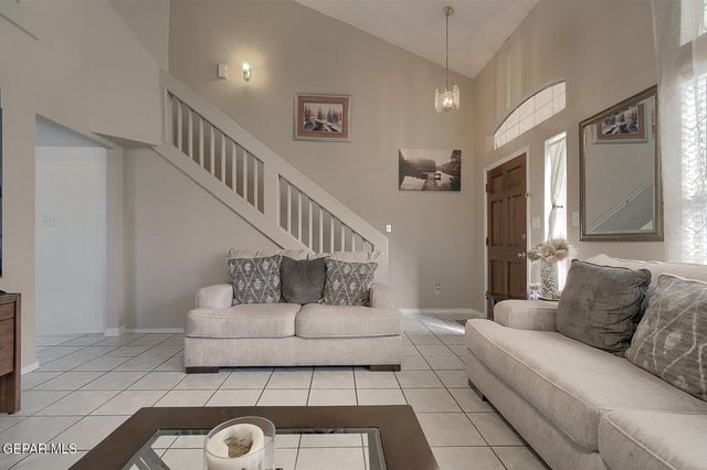6135 TWILIGHT VIEW Way, El Paso, TX 79932