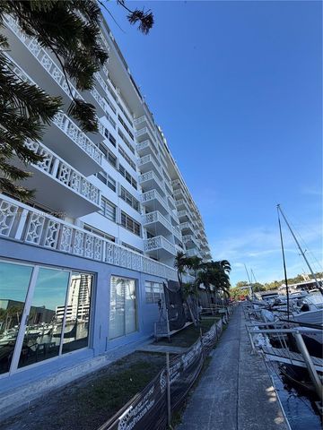 13155 Ixora Court 204, North Miami, FL 33181