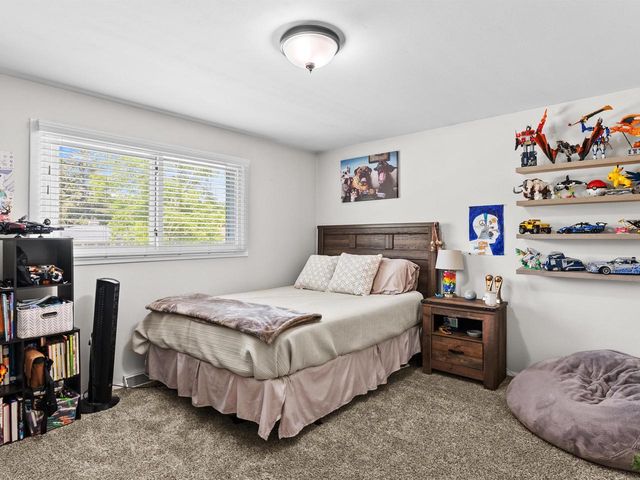 3813 S 13th STREET, Sheboygan, WI 53081