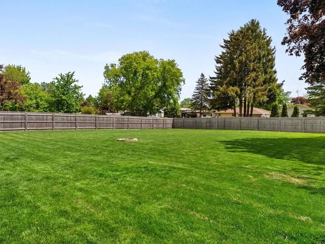 3813 S 13th STREET, Sheboygan, WI 53081