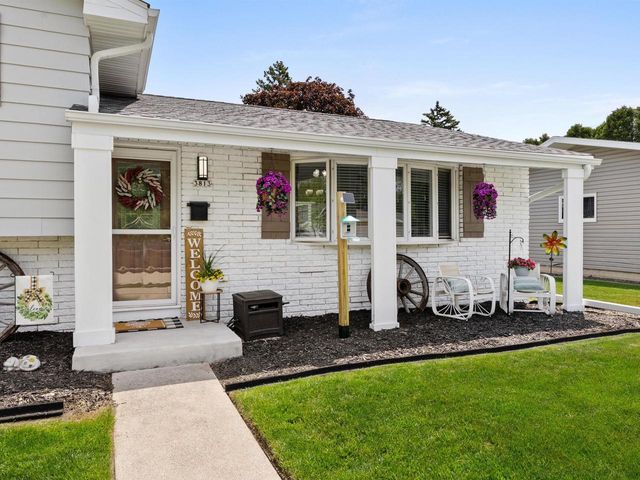 3813 S 13th STREET, Sheboygan, WI 53081