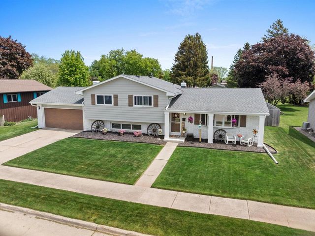3813 S 13th STREET, Sheboygan, WI 53081