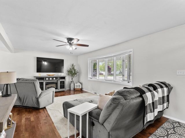 3813 S 13th STREET, Sheboygan, WI 53081