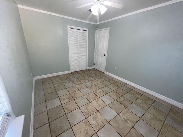 13809 Hershe Street, Houston, TX 77015