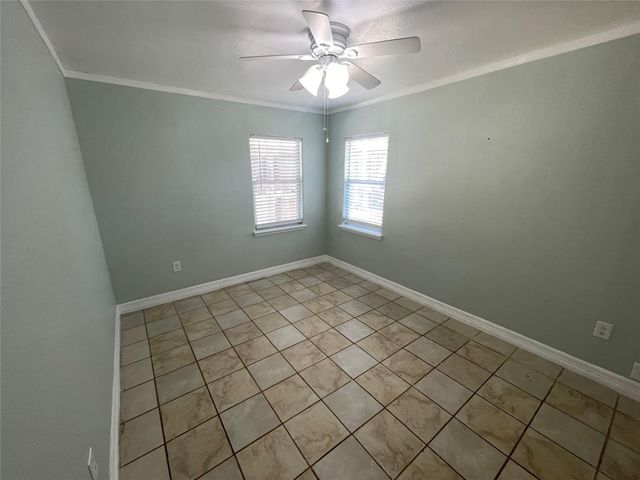 13809 Hershe Street, Houston, TX 77015