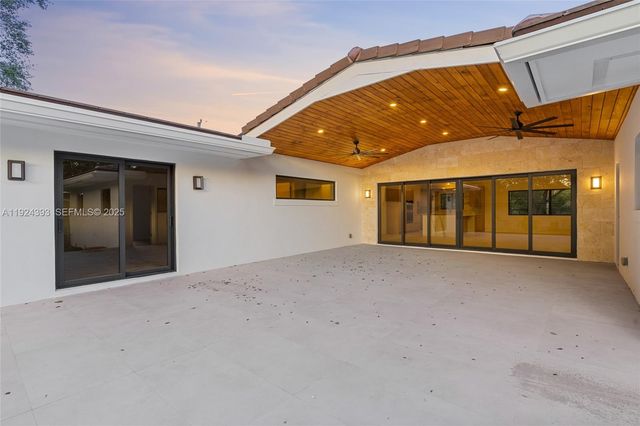 12940 SW 73rd Ave, Pinecrest, FL 33156