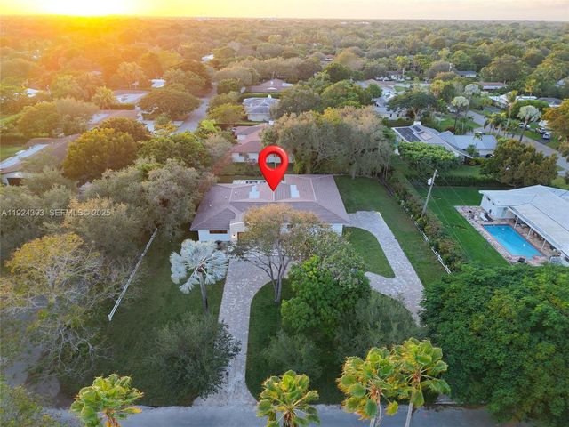 12940 SW 73rd Ave, Pinecrest, FL 33156