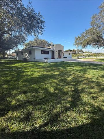 12940 SW 73rd Ave, Pinecrest, FL 33156