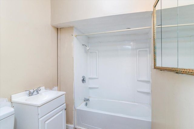 906 Front AVE, Salem, VA 24153