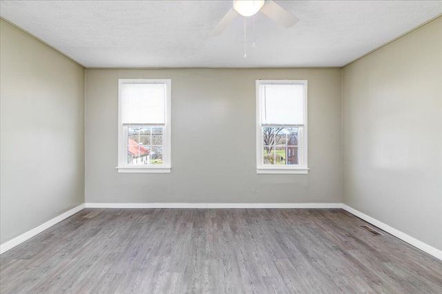 906 Front AVE, Salem, VA 24153