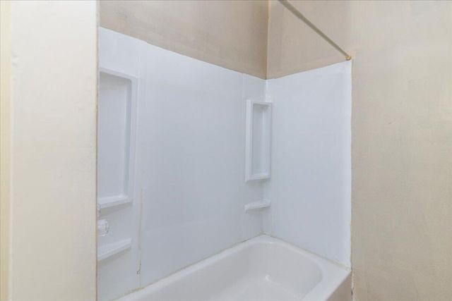 906 Front AVE, Salem, VA 24153