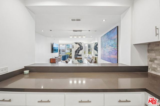 2930 Neilson Way 505, Santa Monica, CA 90405